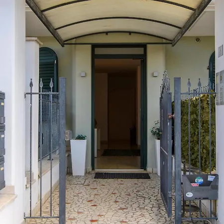 Pet Friendly In Porto Santelpidio * Porto SantʼElpidio